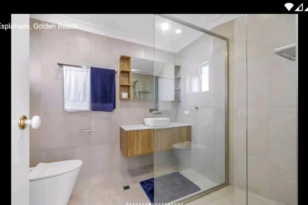 Apartment The Golden Beach House Absolute Water Front